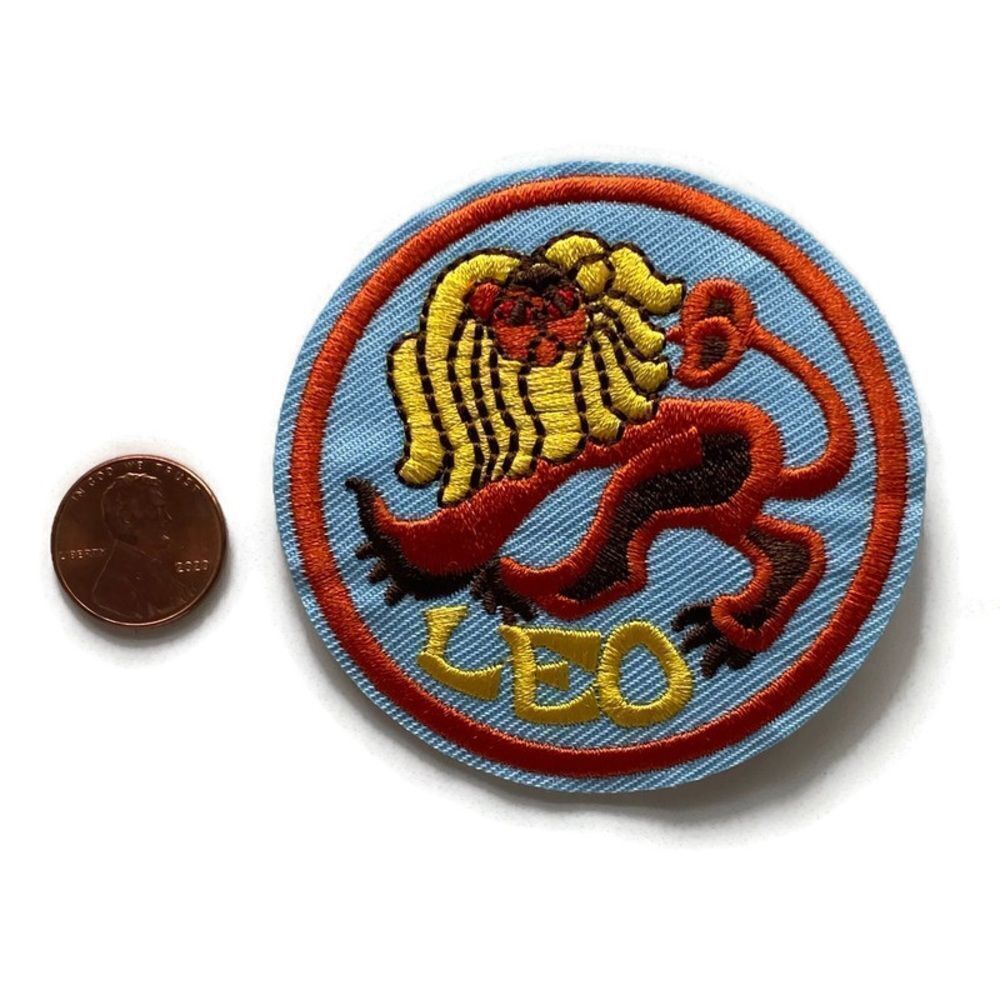 Leo Zodiac Embroidered Patch - Picture 2 of 3